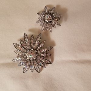 Set of 2 Joan Rivers Starburst Pins